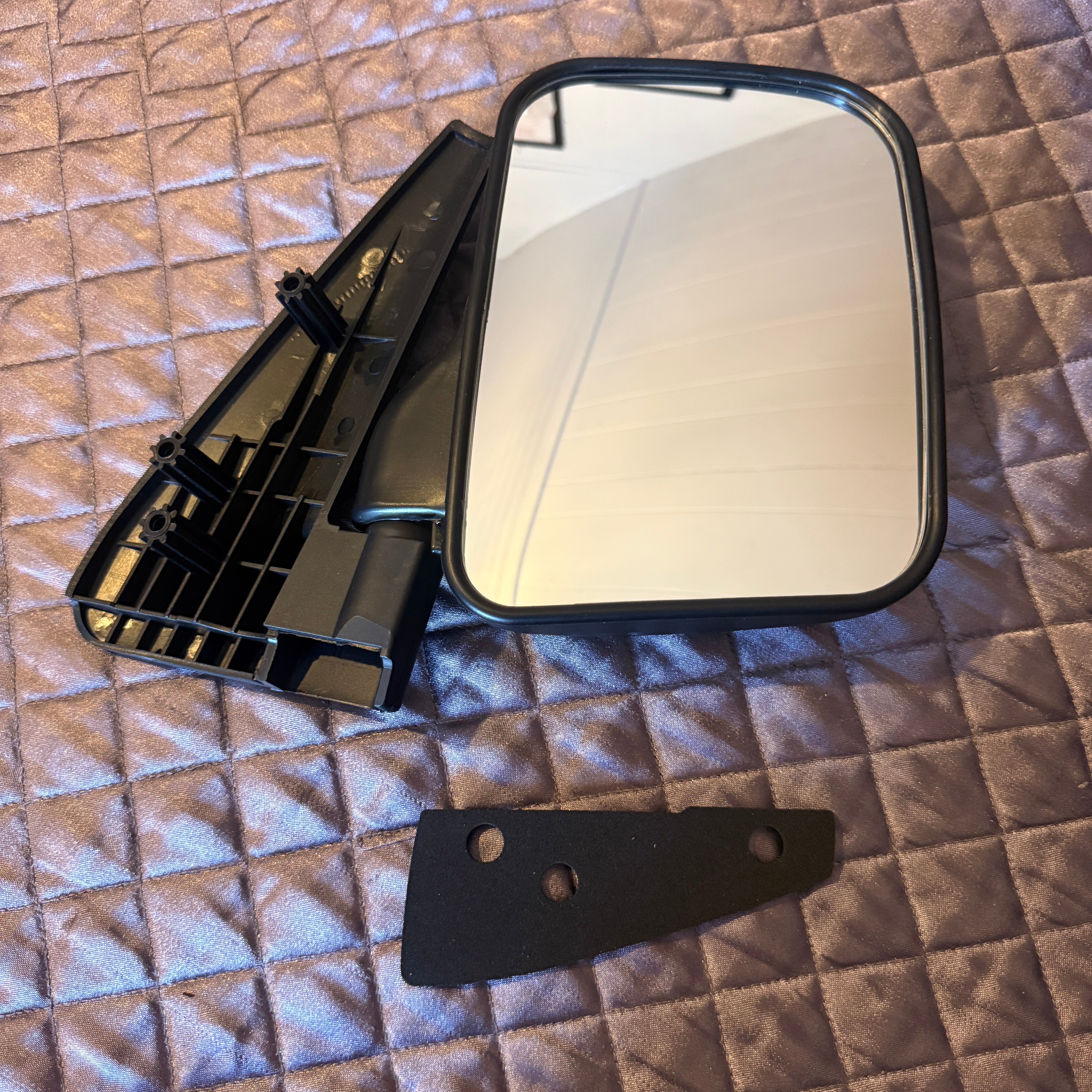 Subaru Sambar RIGHT Mirror